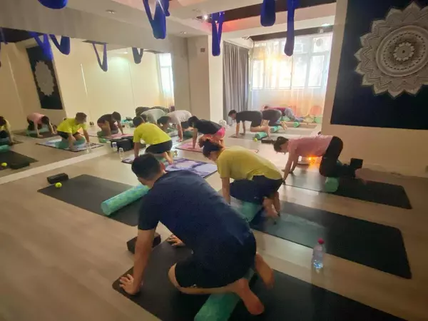 Tapas Yoga Hong Kong Lai Chi Kok Yoga 一念瑜伽 荔枝角瑜伽 Class